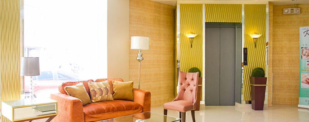 Royal Garden Hotel Ozamiz Buitenkant foto
