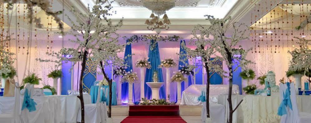 Royal Garden Hotel Ozamiz Buitenkant foto