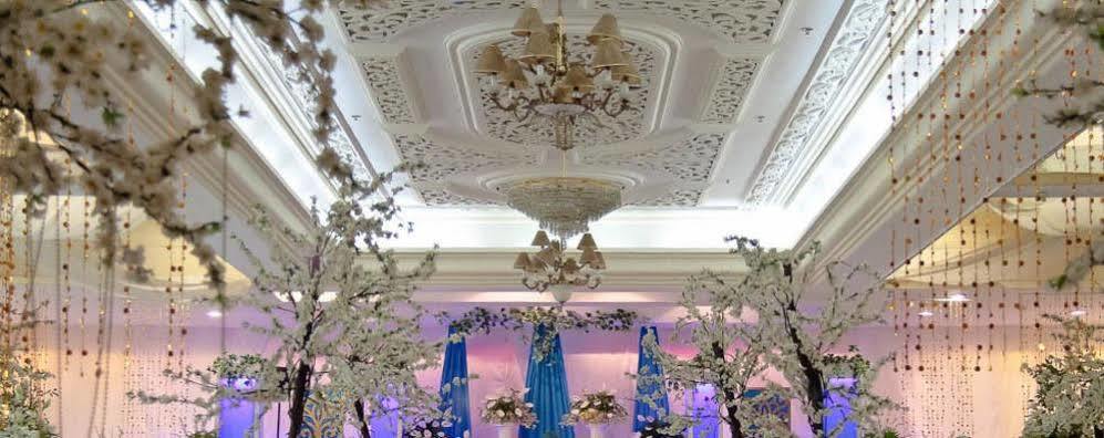 Royal Garden Hotel Ozamiz Buitenkant foto