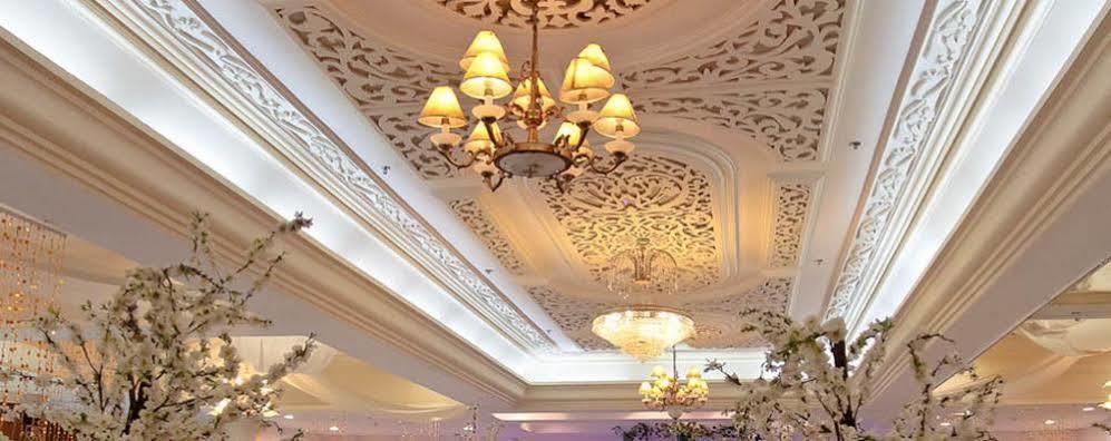 Royal Garden Hotel Ozamiz Buitenkant foto